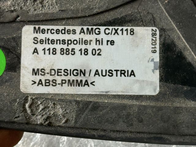 bontott MERCEDES-BENZ CLA Jobb hátsó Lökhárító Díszléc