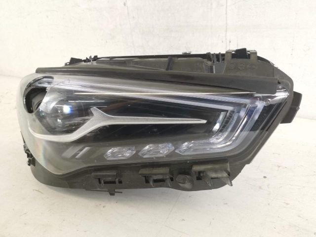 bontott MERCEDES-BENZ CLA Jobb Ledes Fényszóró