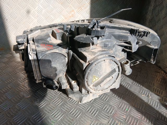 bontott MERCEDES-BENZ CLA Jobb Xenon Fényszóró