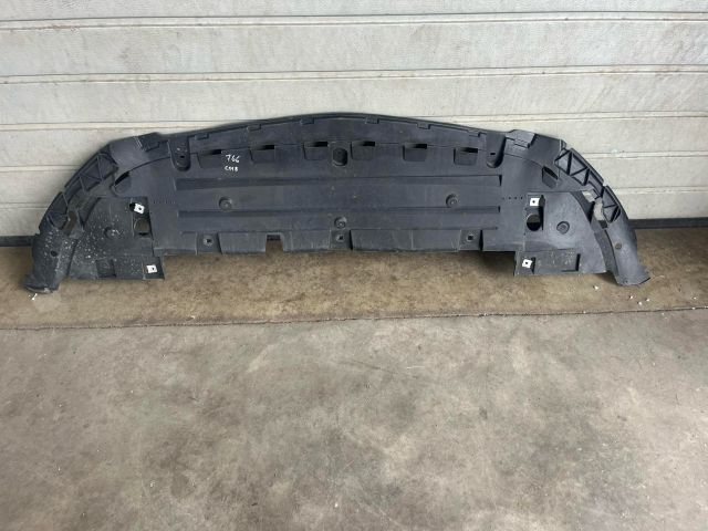 bontott MERCEDES-BENZ CLA Kartervédő