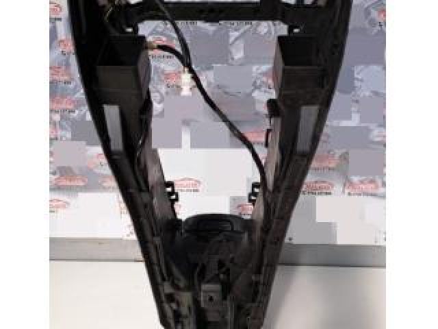 bontott MERCEDES-BENZ CLA Könyöklő