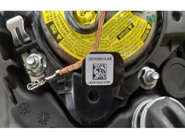 bontott MERCEDES-BENZ CLA Kormánylégzsák