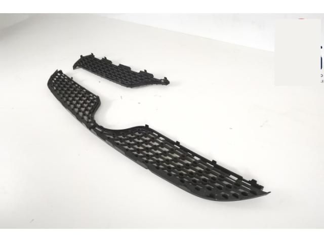 bontott MERCEDES-BENZ CLA Középső Jobb Szellőző