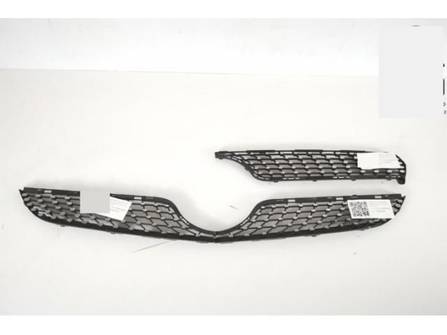 bontott MERCEDES-BENZ CLA Középső Jobb Szellőző