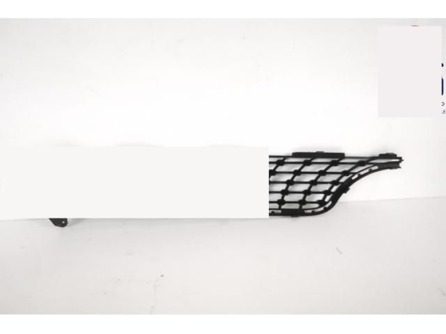 bontott MERCEDES-BENZ CLA Középső Műszerfal Díszléc