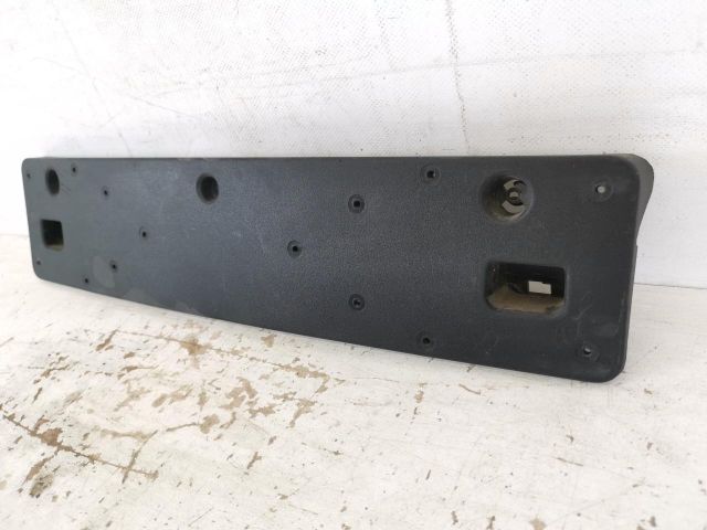 bontott MERCEDES-BENZ CLA Rendszámtábla Tartó