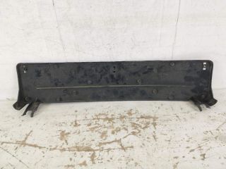 bontott MERCEDES-BENZ CLA Rendszámtábla Tartó