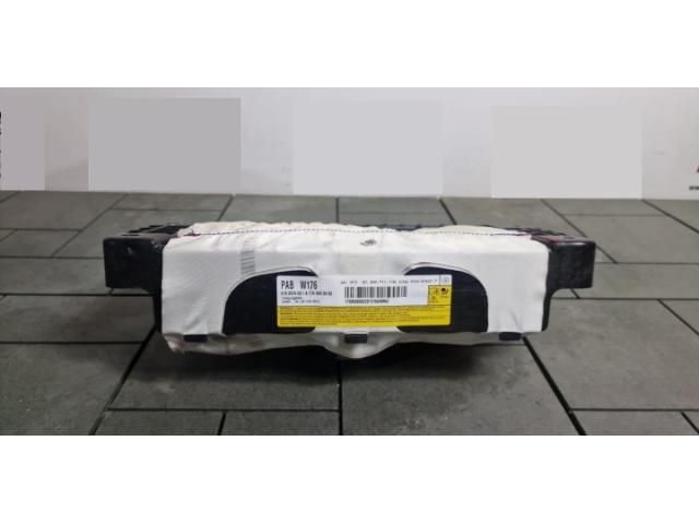 bontott MERCEDES-BENZ CLA Utasoldali Légzsák