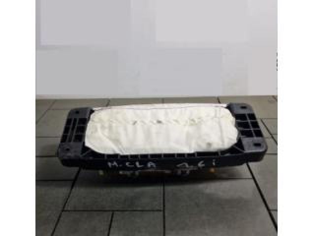 bontott MERCEDES-BENZ CLA Utasoldali Légzsák