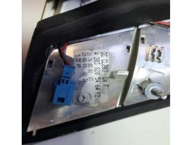 bontott MERCEDES-BENZ CLC-CLASS Jobb Hátsó Lámpa