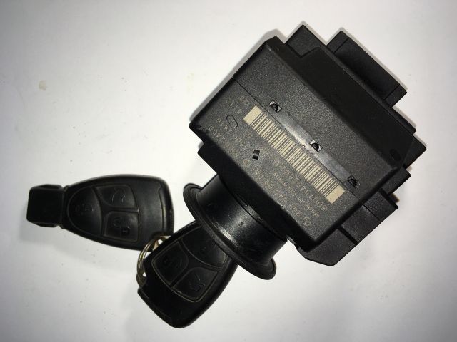 bontott MERCEDES-BENZ CLK Gyújtáskapcsoló Házzal