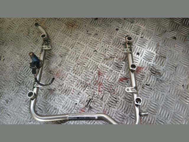 bontott MERCEDES-BENZ CLK Porlasztó (1 db)