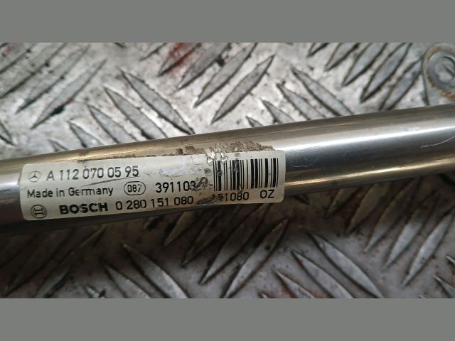 bontott MERCEDES-BENZ CLK Porlasztó (1 db)