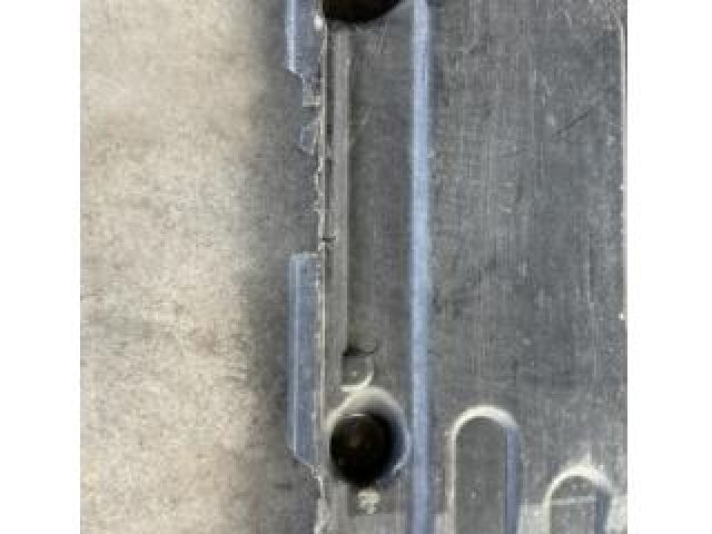 bontott MERCEDES-BENZ CLK Alsó Padlólemez Burkolat