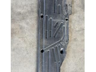 bontott MERCEDES-BENZ CLK Alsó Padlólemez Burkolat