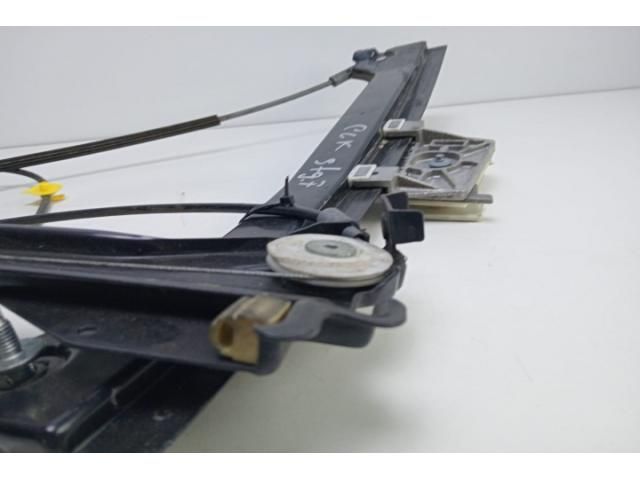 bontott MERCEDES-BENZ CLK Bal első Ablakemelő Szerkezet (Elektromos)