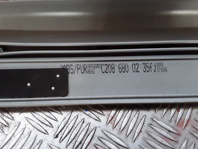 bontott MERCEDES-BENZ CLK Bal első Küszöb Díszléc