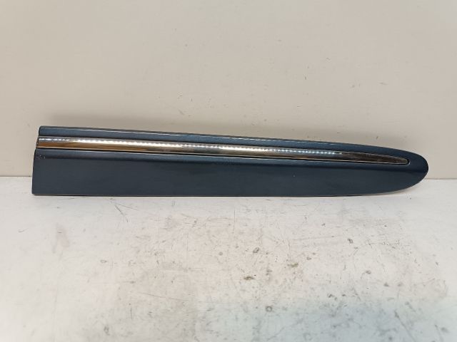 bontott MERCEDES-BENZ CLK Bal hátsó Sárvédő Díszléc