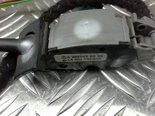 bontott MERCEDES-BENZ CLK Bal Kormánykapcsoló Irányjelző (Tempomatos)