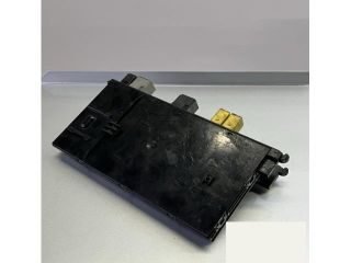 bontott MERCEDES-BENZ CLK Biztosítéktábla Csomagtér