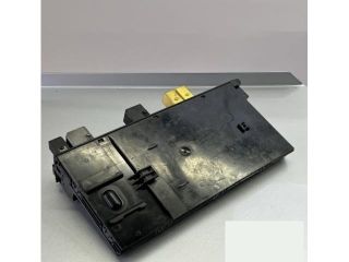 bontott MERCEDES-BENZ CLK Biztosítéktábla Csomagtér