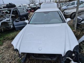 bontott MERCEDES-BENZ CLK Csomagtérajtó Burkolat (Részeivel)