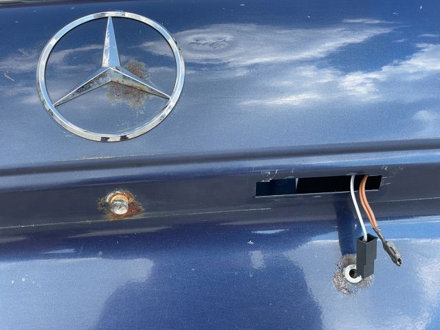 bontott MERCEDES-BENZ CLK Csomagtérajtó (Részeivel)