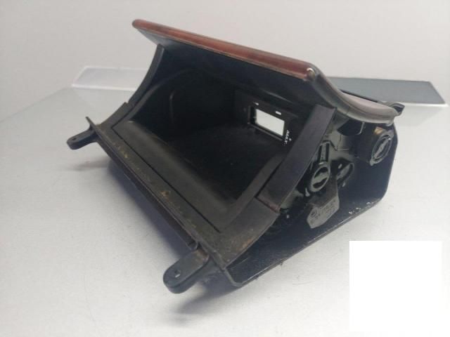 bontott MERCEDES-BENZ CLK Első Hamutartó