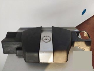 bontott MERCEDES-BENZ CLK Felső Hűtőburkolat