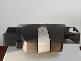 bontott MERCEDES-BENZ CLK Felső Hűtőburkolat