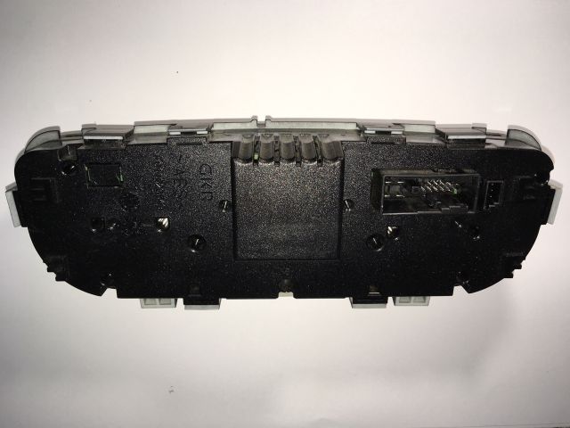 bontott MERCEDES-BENZ CLK Fűtéskapcsoló (digit klímás)