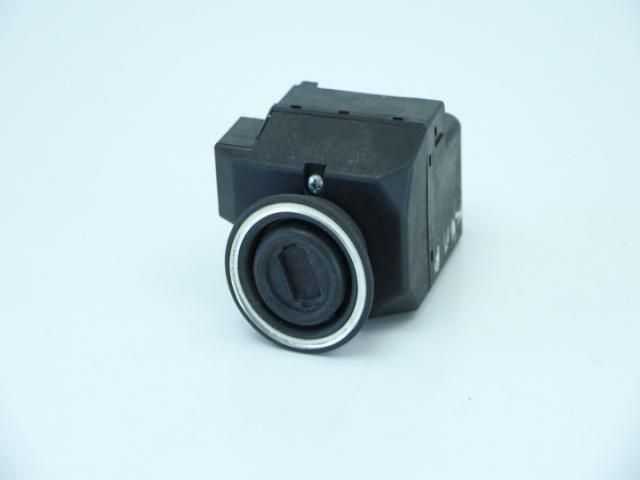 bontott MERCEDES-BENZ CLK Gyújtáskapcsoló