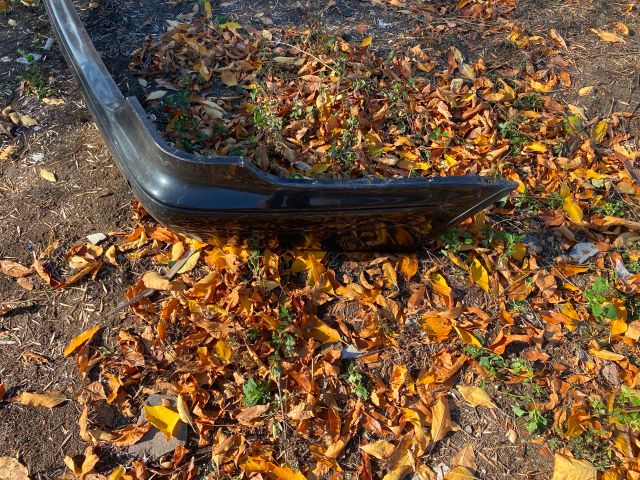 bontott MERCEDES-BENZ CLK Hátsó Lökhárító (Üresen)