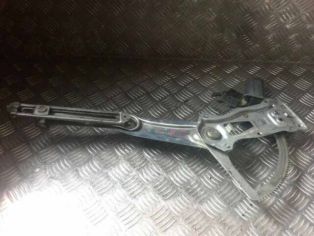 bontott MERCEDES-BENZ CLK Jobb első Ablakemelő Szerkezet (Elektromos)