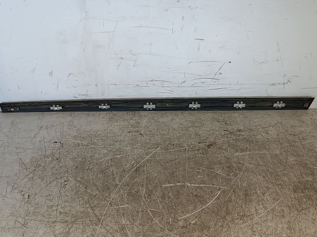 bontott MERCEDES-BENZ CLK Jobb első Ajtó Díszléc