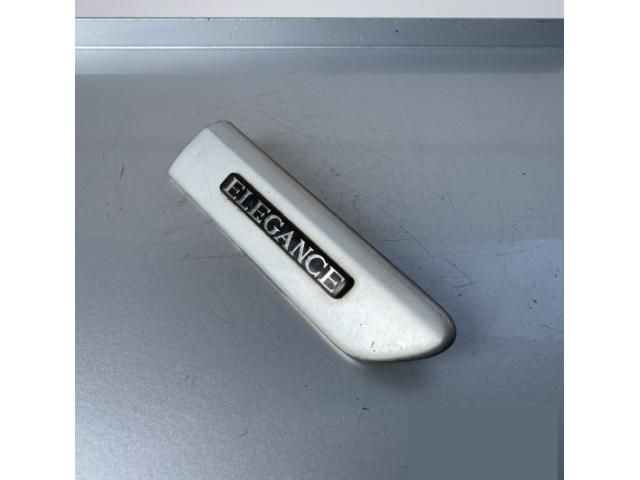 bontott MERCEDES-BENZ CLK Jobb első Sárvédő Díszléc