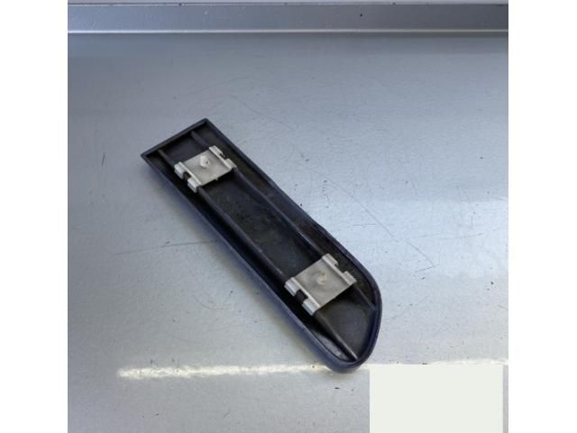 bontott MERCEDES-BENZ CLK Jobb első Sárvédő Díszléc