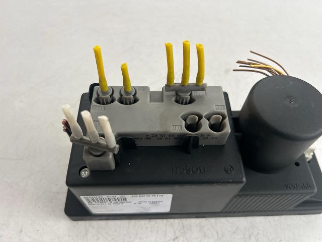 bontott MERCEDES-BENZ CLK Központizár Motor (Pozíciófüggetlen)