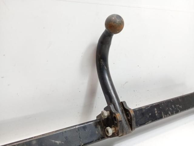 bontott MERCEDES-BENZ CLK Vonóhorog