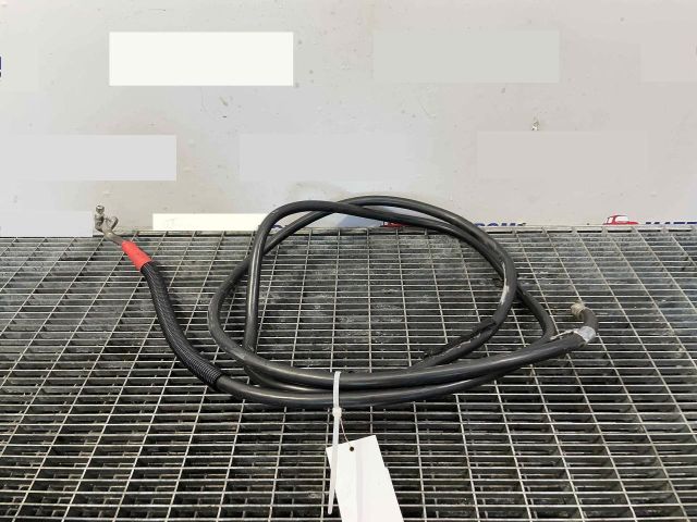 bontott MERCEDES-BENZ CLS Akkumulátor Saru