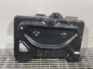 bontott MERCEDES-BENZ CLS Akkumulátor Tartó