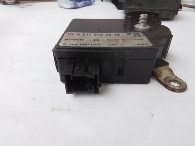 bontott MERCEDES-BENZ CLS Akkumulátor Vezérlő Panel