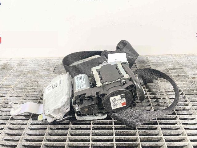 bontott MERCEDES-BENZ CLS Bal első Biztonsági Öv