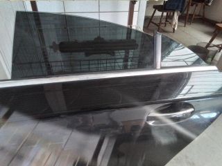 bontott MERCEDES-BENZ CLS Bal hátsó Ajtó (Részeivel)