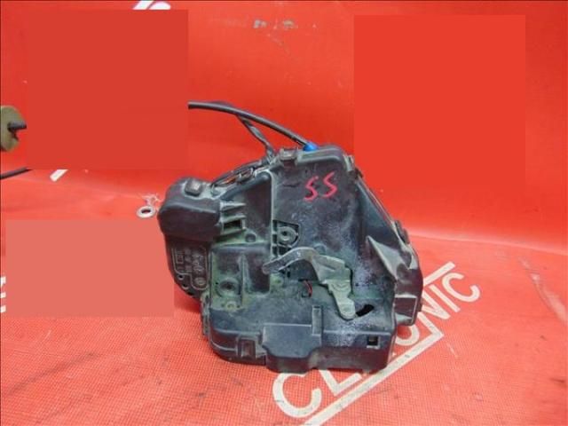 bontott MERCEDES-BENZ CLS Bal hátsó Ajtózár