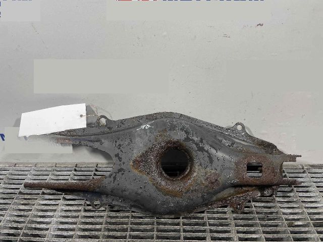 bontott MERCEDES-BENZ CLS Bal hátsó Alsó Lengőkar