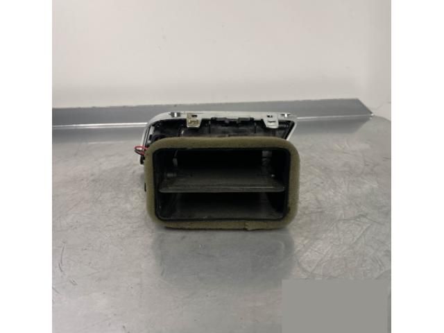 bontott MERCEDES-BENZ CLS Bal Szellőző