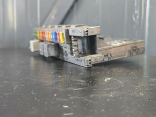 bontott MERCEDES-BENZ CLS Biztosítéktábla Csomagtér