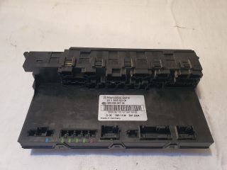 bontott MERCEDES-BENZ CLS Biztosítéktábla Utastér