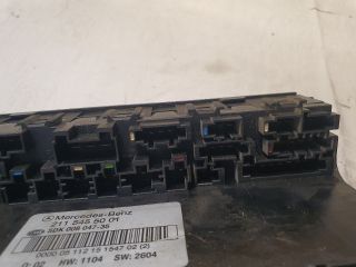 bontott MERCEDES-BENZ CLS Biztosítéktábla Utastér